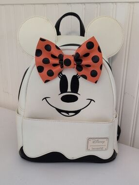 Disney Minnie Ghost Loungefly Mini Backpack Glows In The Dark!